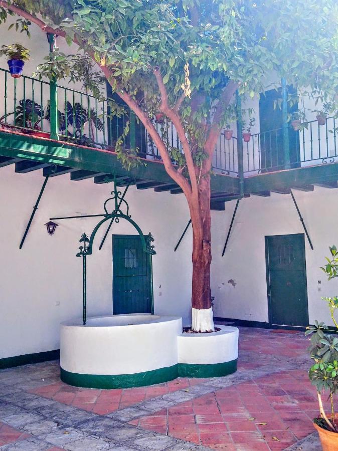 La Puerta Verde De Las Setas De Sevilla Zewnętrze zdjęcie