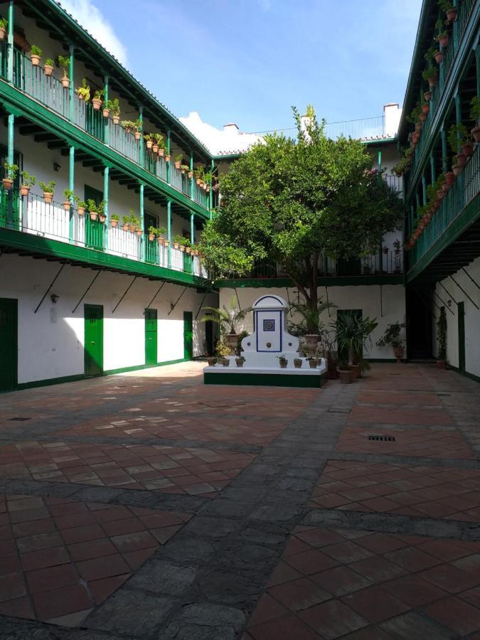 La Puerta Verde De Las Setas De Sevilla Zewnętrze zdjęcie